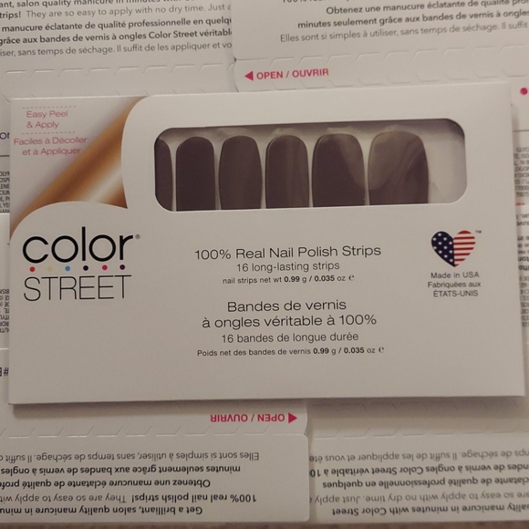Any 2/$20 Berlin it to win it color street nails - Picture 3 of 4